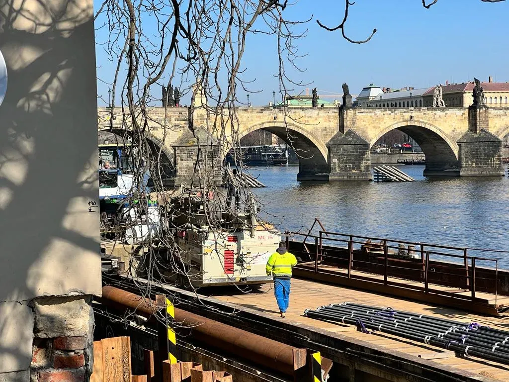 Revitalizace a regenerace parku Kampa a Nosticovy zahrady - foto 2