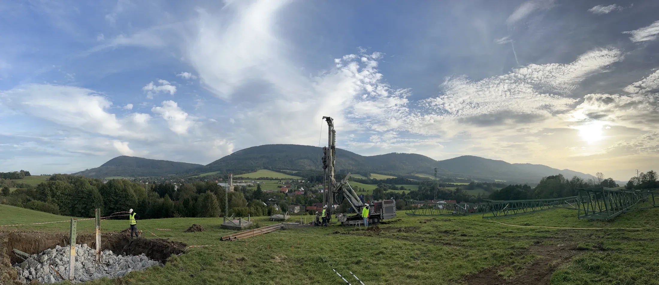 V403 – zdvojení vedení, Valašské Meziříčí - foto 6